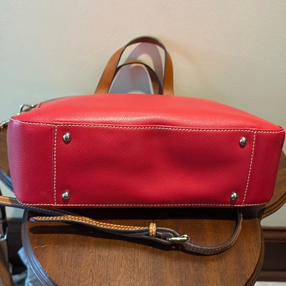 Dooney Bourke  Dome top Satchel  crossbody bag  Leather  flag red/ brown  NWOT - Picture 10 of 17